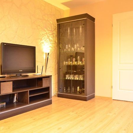 Cozy Apartment By The Old Town Danzica Esterno foto