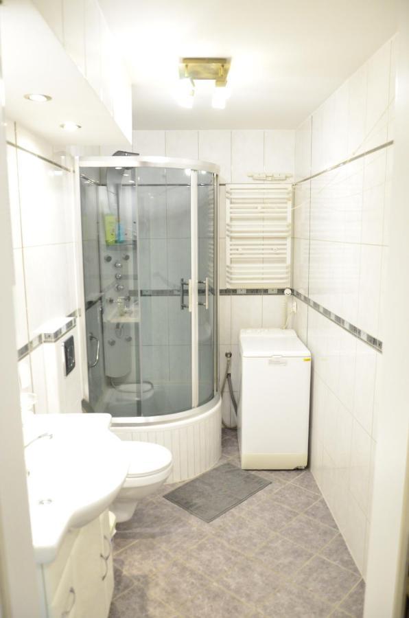 Cozy Apartment By The Old Town Danzica Esterno foto